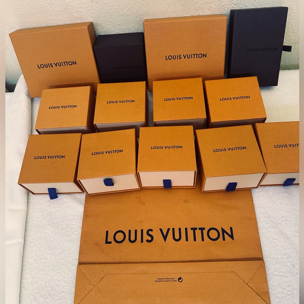 Bundle Authentic Louis Vuitton Empty Boxes
